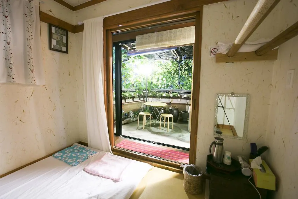 Guest house Bukchonmaru Hanok Guesthouse Seoul