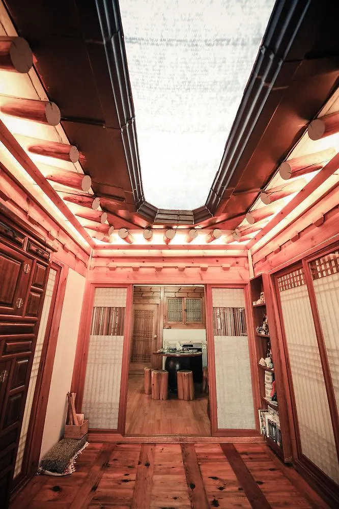 Guest house Bukchonmaru Hanok Guesthouse Seoul